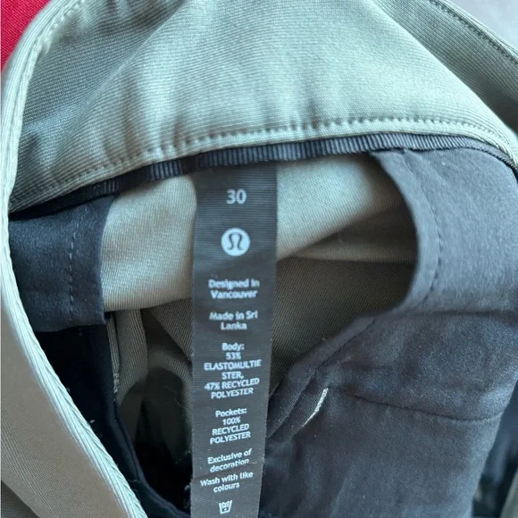 lululemon ABC pant in olive green - Picture 4 of 4
